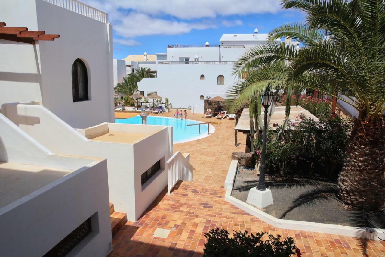 Pistachio Apartment 323 - Lanzarote Apartment Costa Teguise Exterior foto